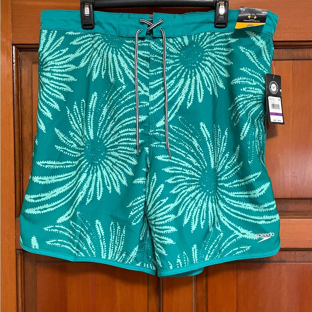 NWT Speedo Green Board Shorts with Tropical Design